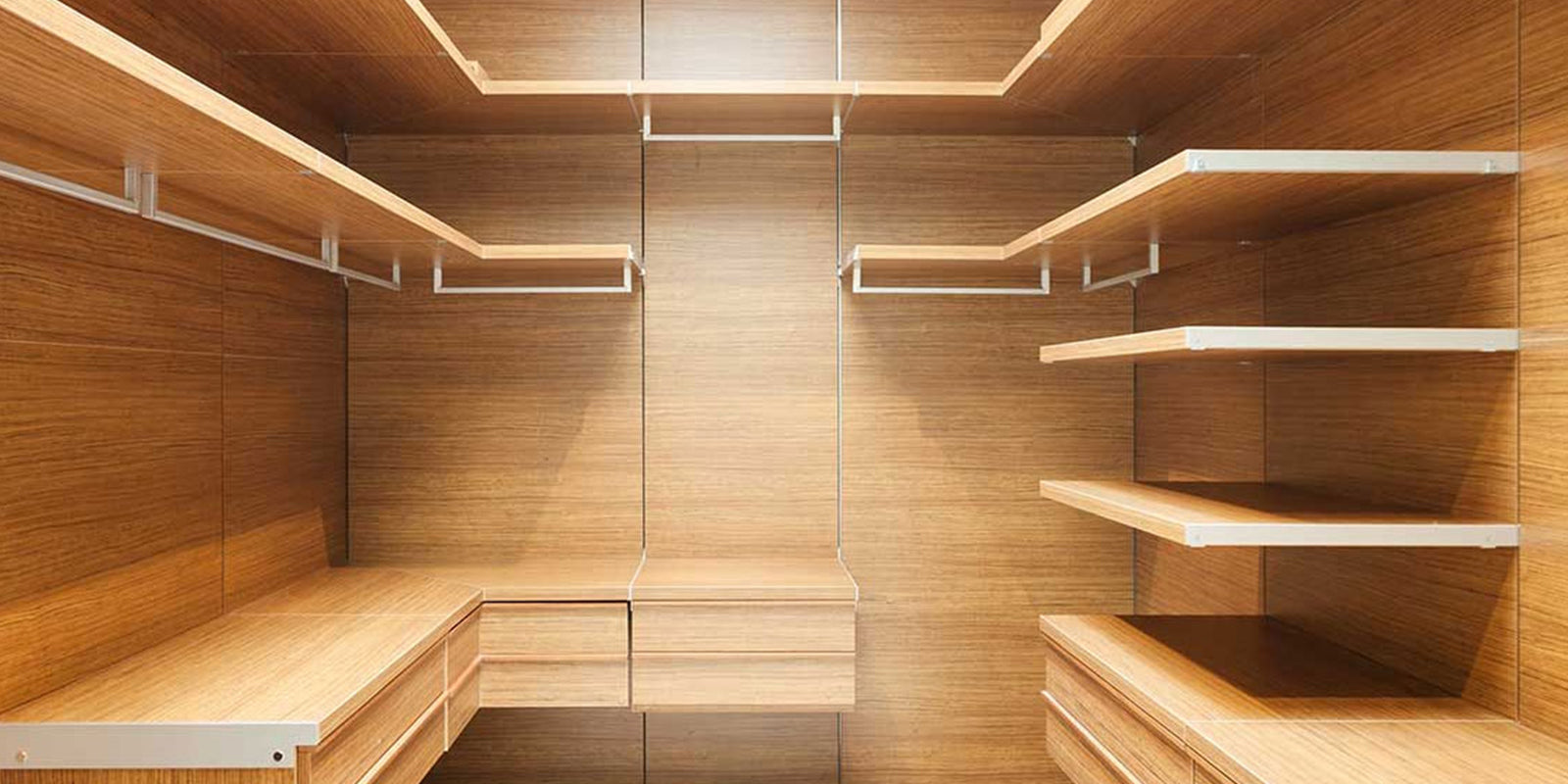 ENVIRONMENTAL IMPACT ON RECYCLING WOODEN PALLETS